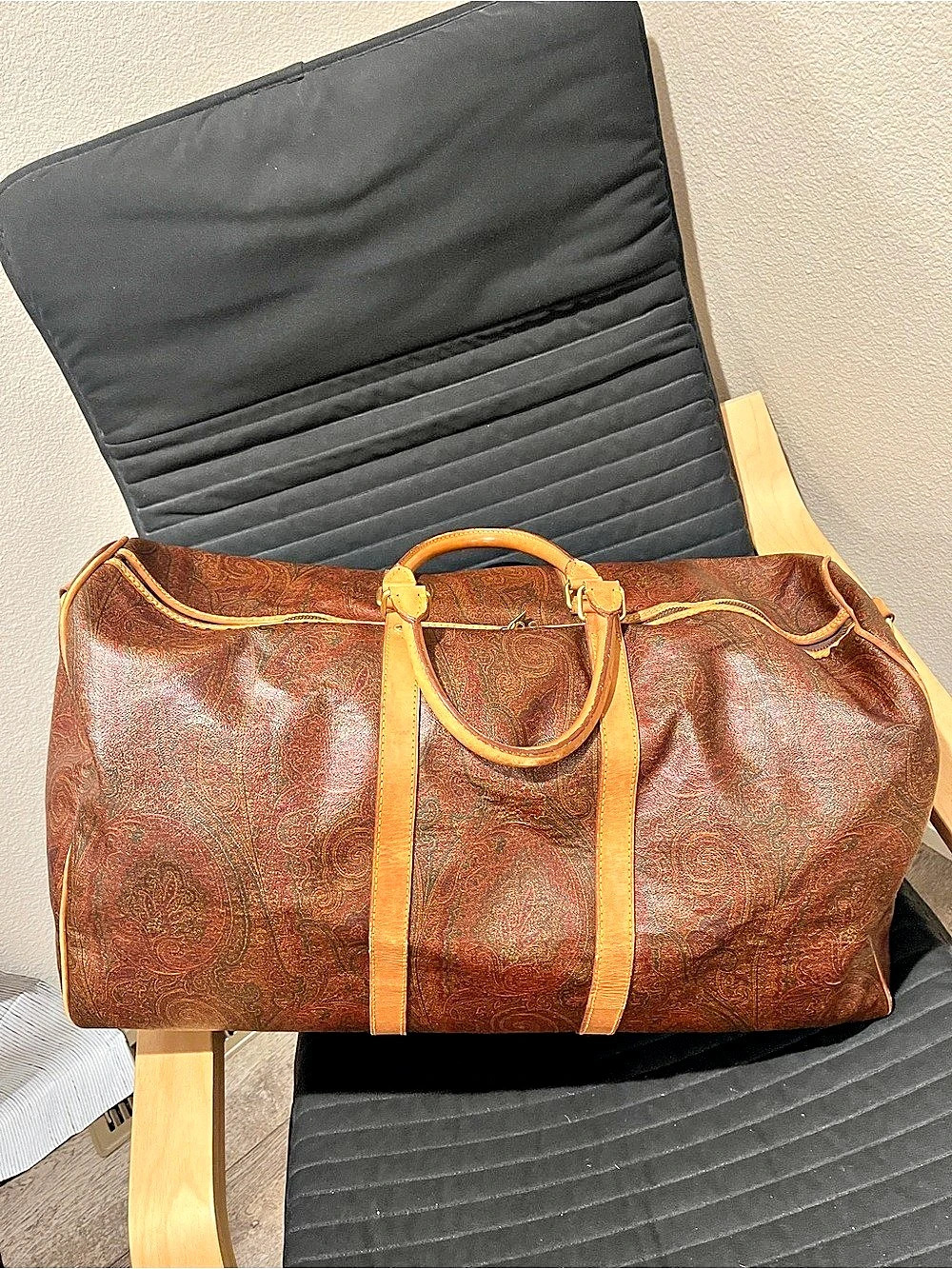 Etro Paisley Print XL Travel Duffel Bag with lock, keys and luggage tag